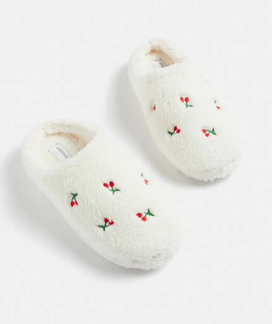 Cherry Fluffy Slipper