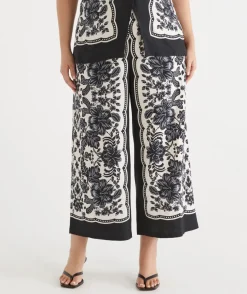 Noir Bloom Culotte Pant