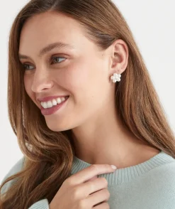 Pearl Flower Silver Stud Earring