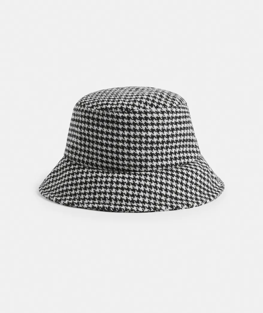 Reversible Check Print Bucket Hat