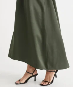 Satin Sleeveless Column Maxi Dress