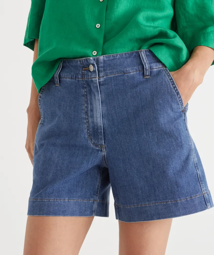 Slant Pocket Denim Short - Mid Wash